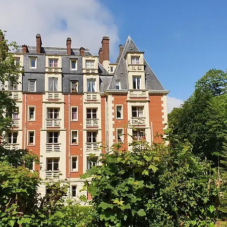 Le Rosendal*** 아파트